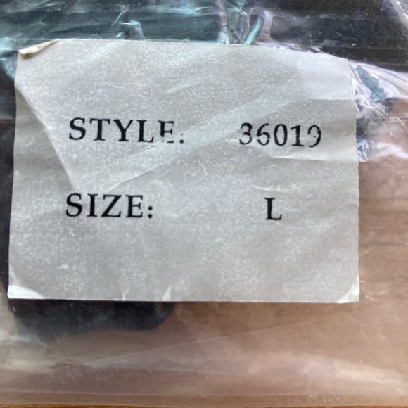 SILK-CASHMERE BLACK RIBBED TANK TOP woman's L NWT - Picture 4 of 5